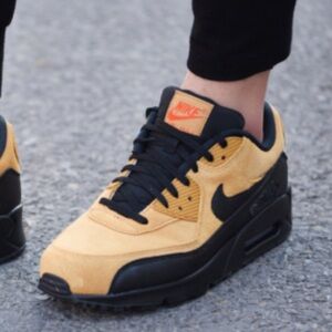 Nike Air Max 90 Wheat Black size 11